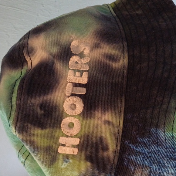 Hooters tie dye canvas bucket hat OS - Picture 9 of 12